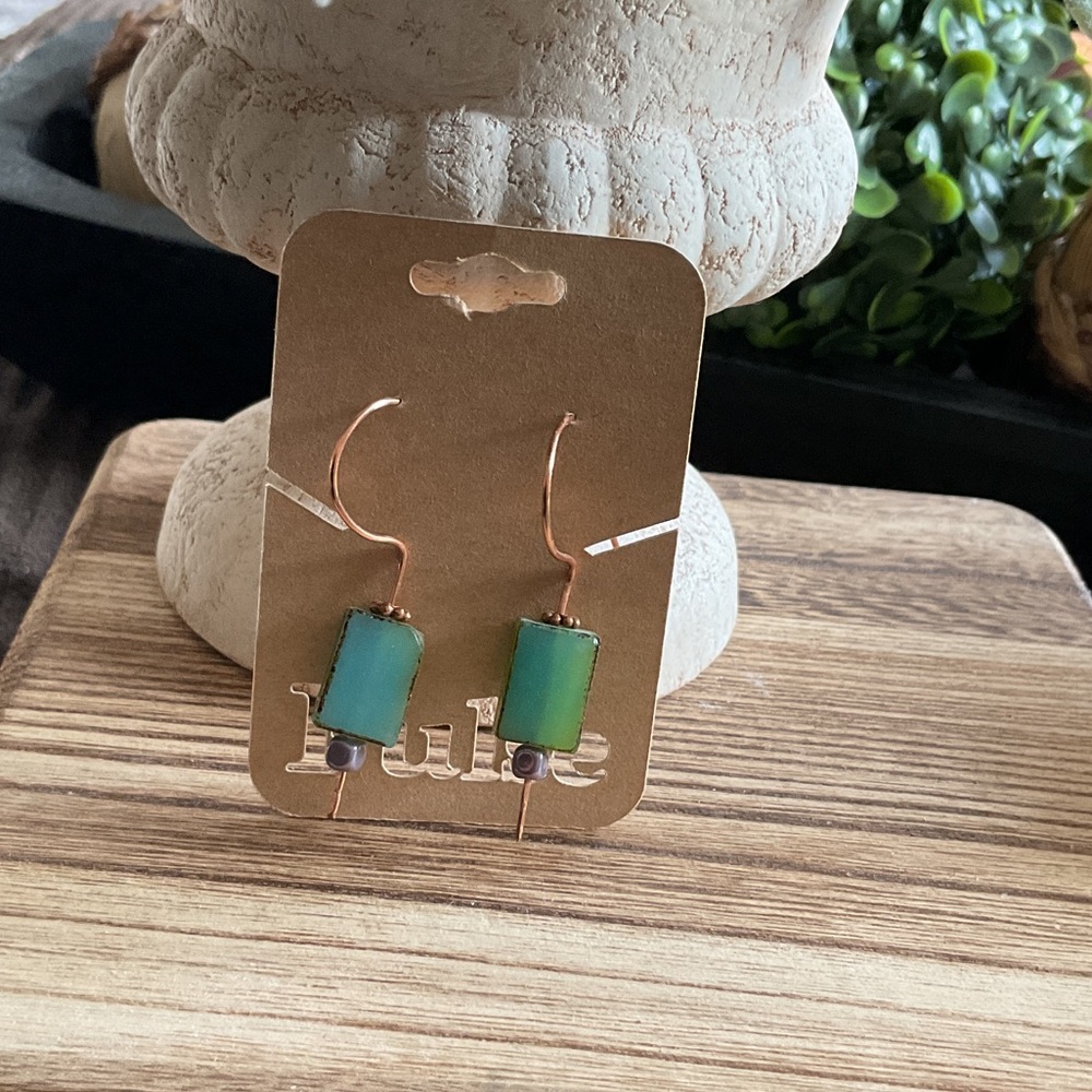 Elegant Green and copper hand forged Earrings